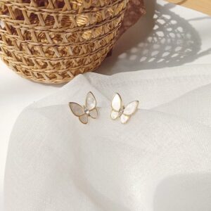 Aretes de Mariposa Alala