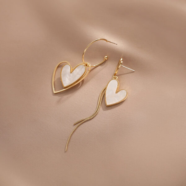 Aretes corazon blanco Alala