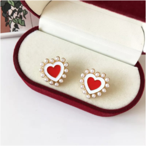 Aretes de corazón con perlas Alala